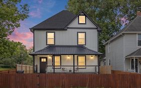 Central Indy 5Bd - Pingpong - Outdoor Movie - Bbq